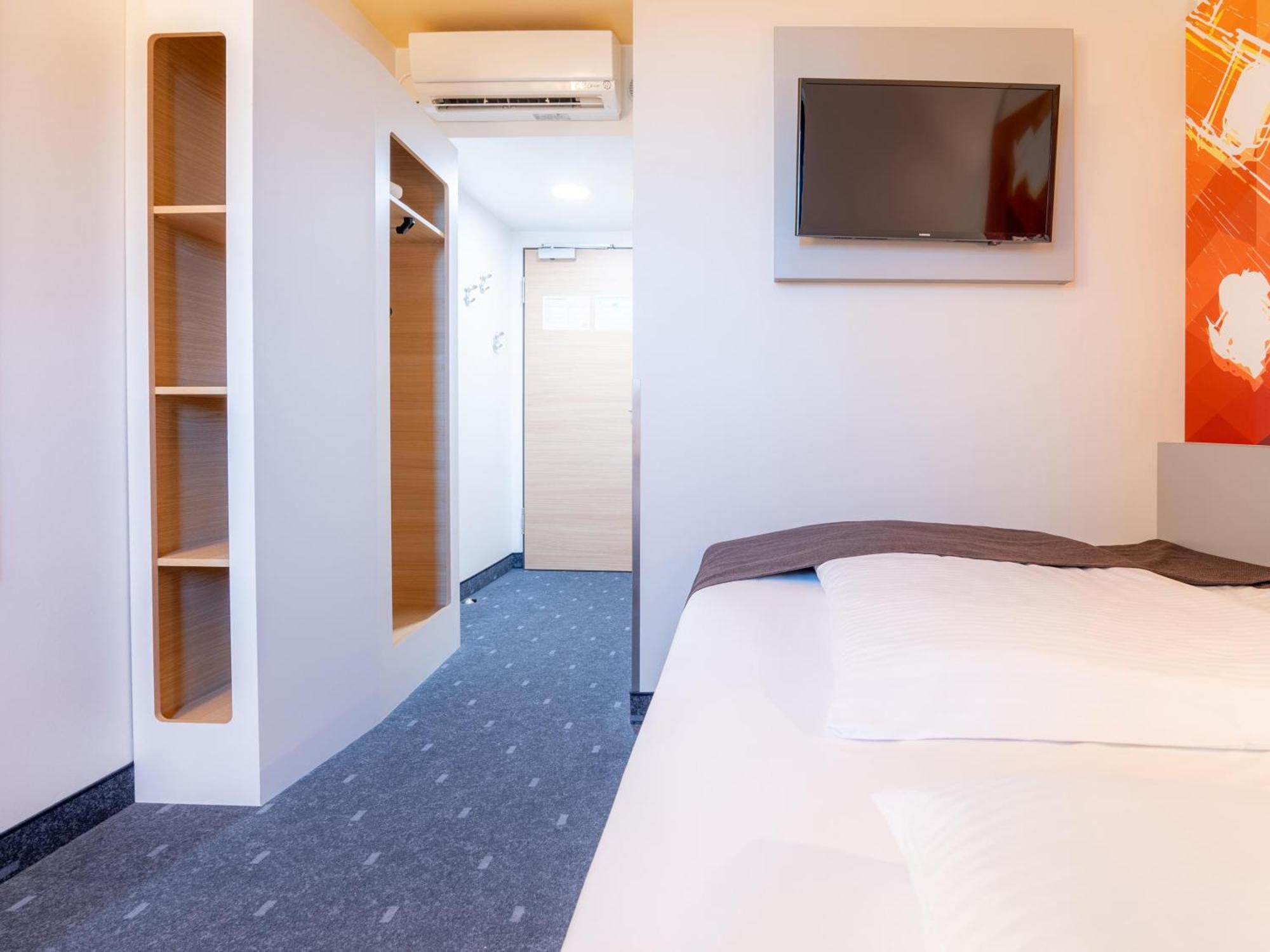 B&B Hotel Stuttgart-Bad Cannstatt Eksteriør billede