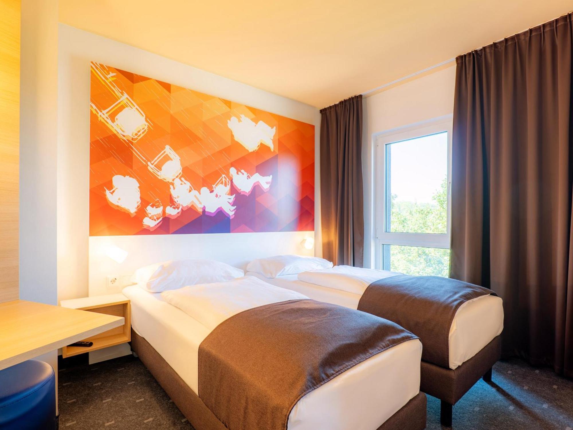 B&B Hotel Stuttgart-Bad Cannstatt Eksteriør billede